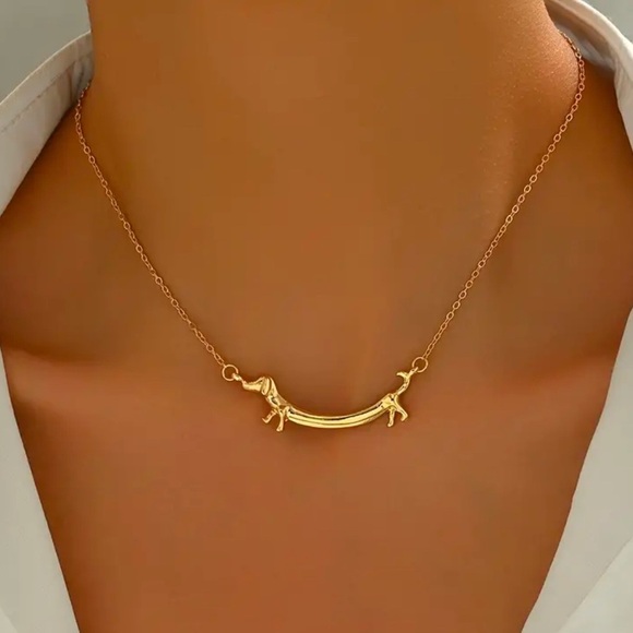 NEW Silver & Gold Dachshund Necklaces - Picture 2 of 3